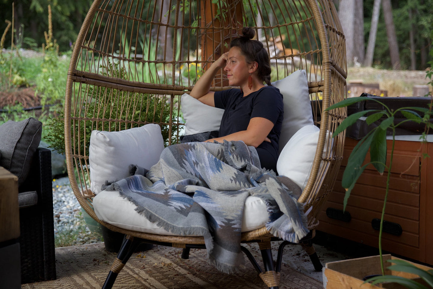 Modest Maverick - Tofino Blankets