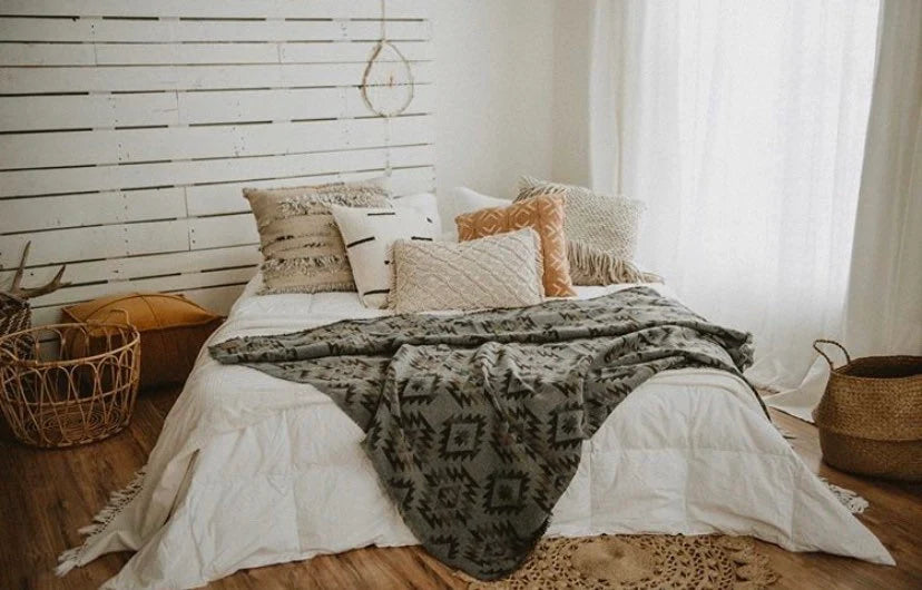 Modest Maverick - Tofino Blankets